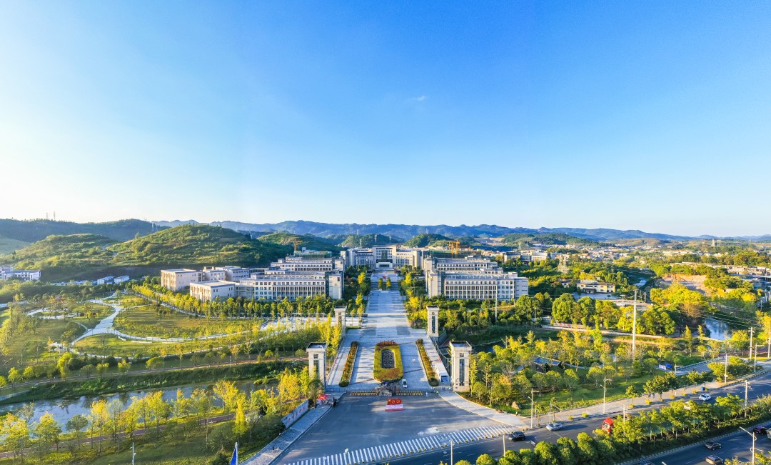 学校全景