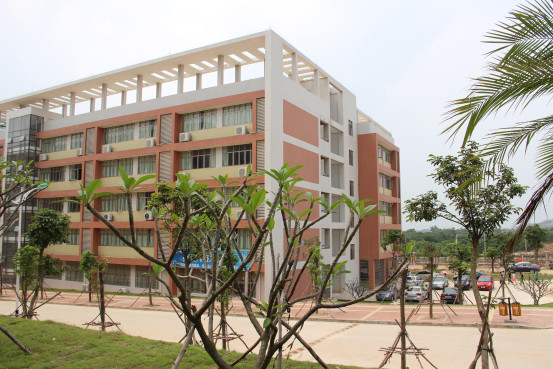 水东湾新城校区学生实训楼