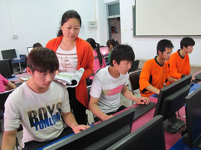 指导大学生数学建模竞赛