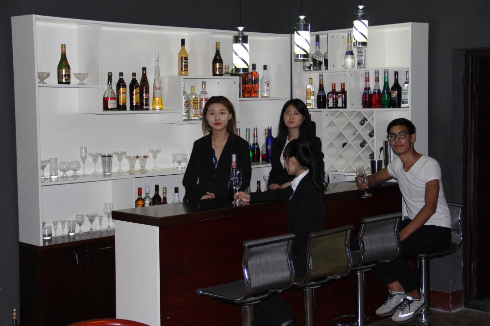 酒店西餐酒吧实训室