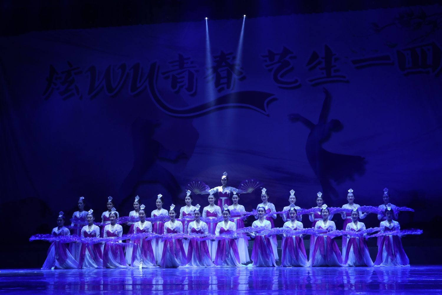 毕业展演现场
