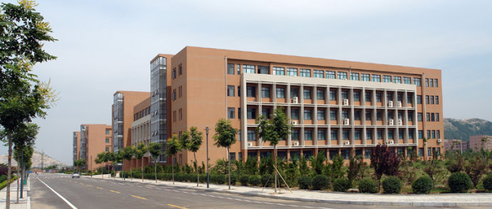 1号2号教学楼.jpg