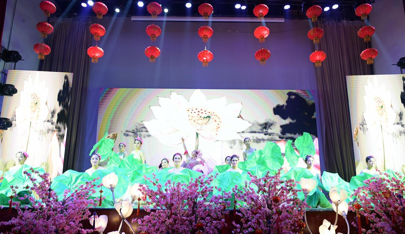 多彩校园