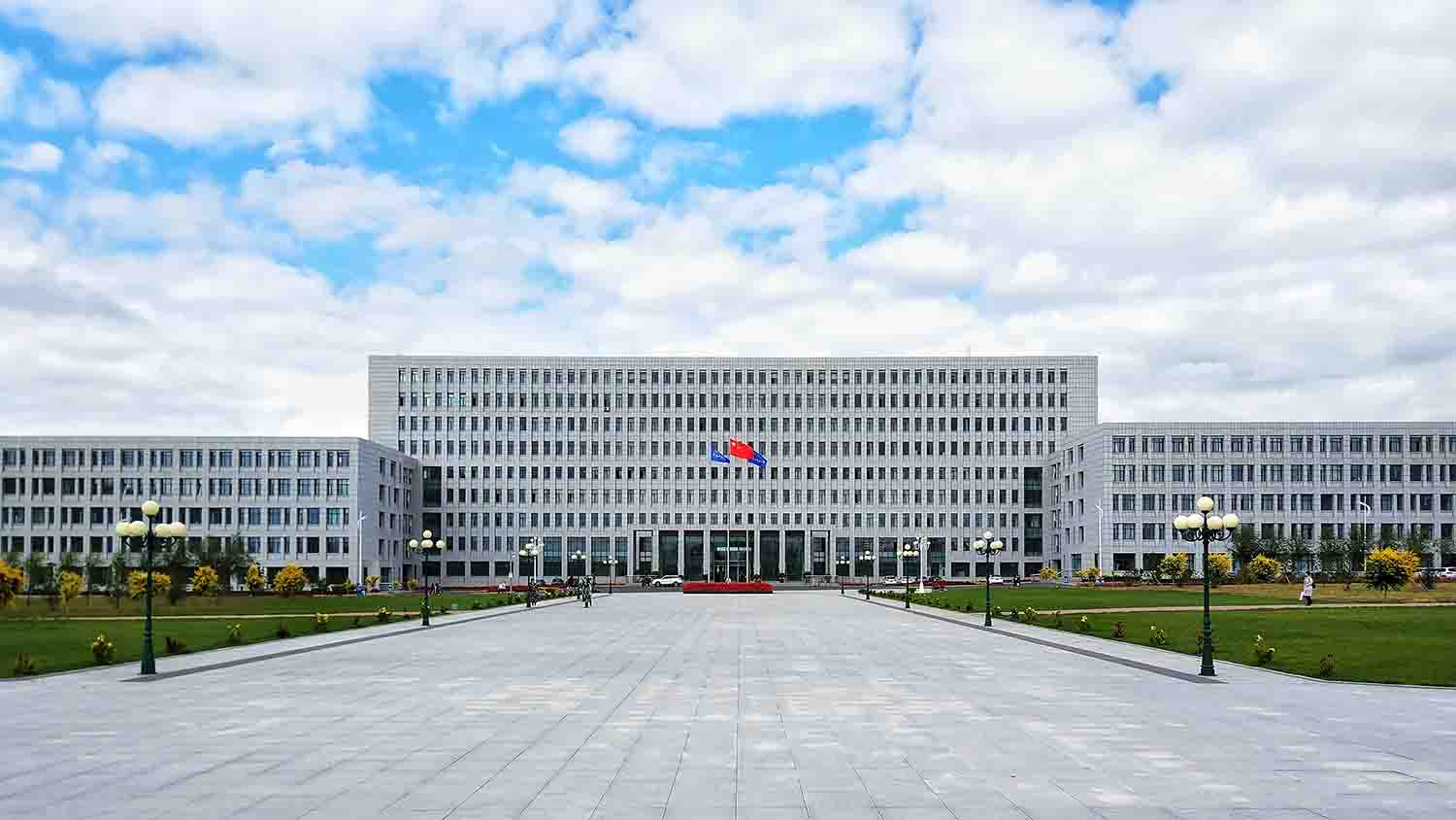 学校主楼