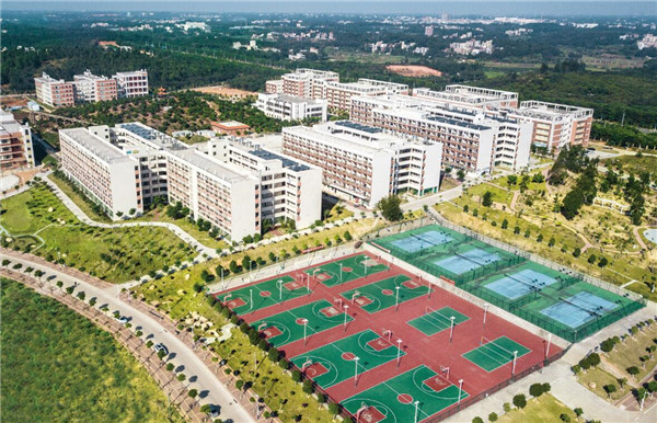 南校区俯瞰图