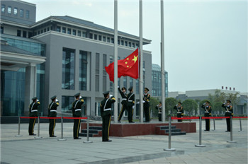 国旗护卫队升旗