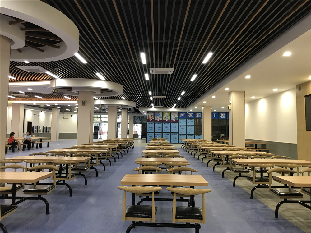 学生食堂